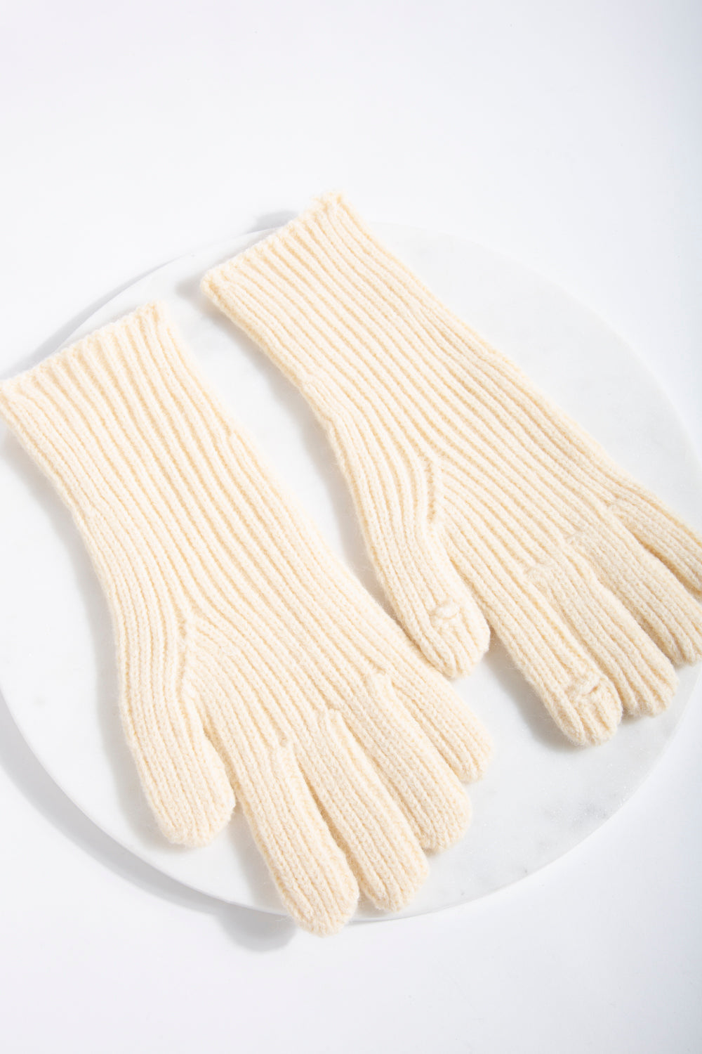 Handschuhe in Weiß